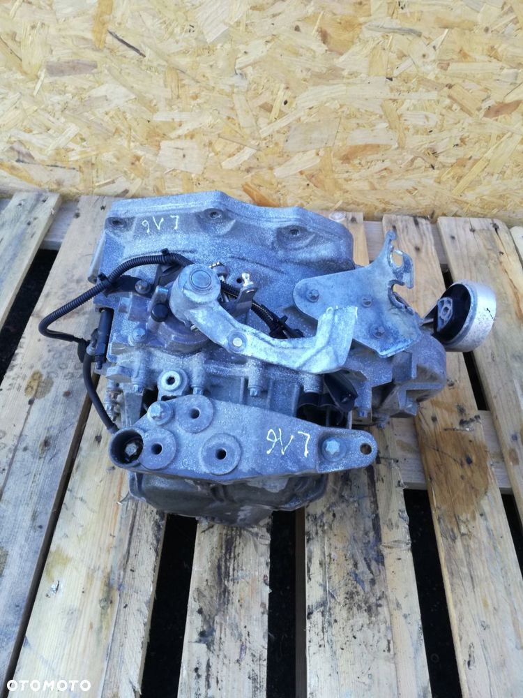 opel corsa skrzynia biegów 55192042 manualna 1.7 diesel 125km 2007 - 4