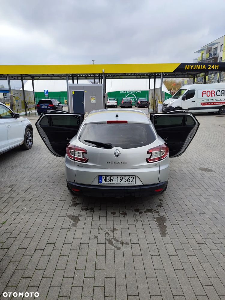 Renault Megane 1.5 dCi Color Edition - 10