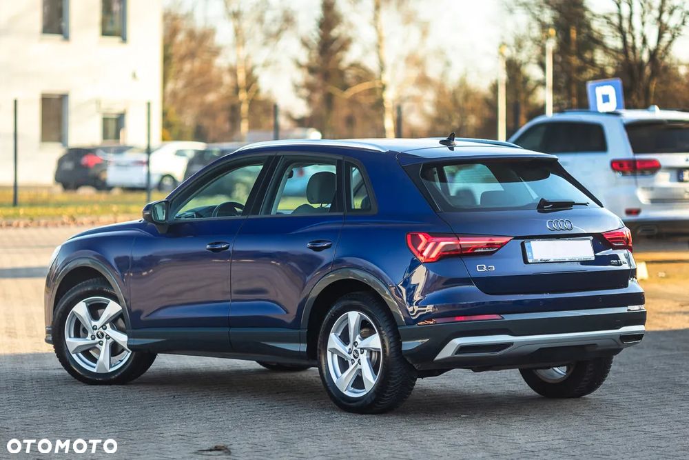 Audi Q3 35 TFSI S tronic - 12