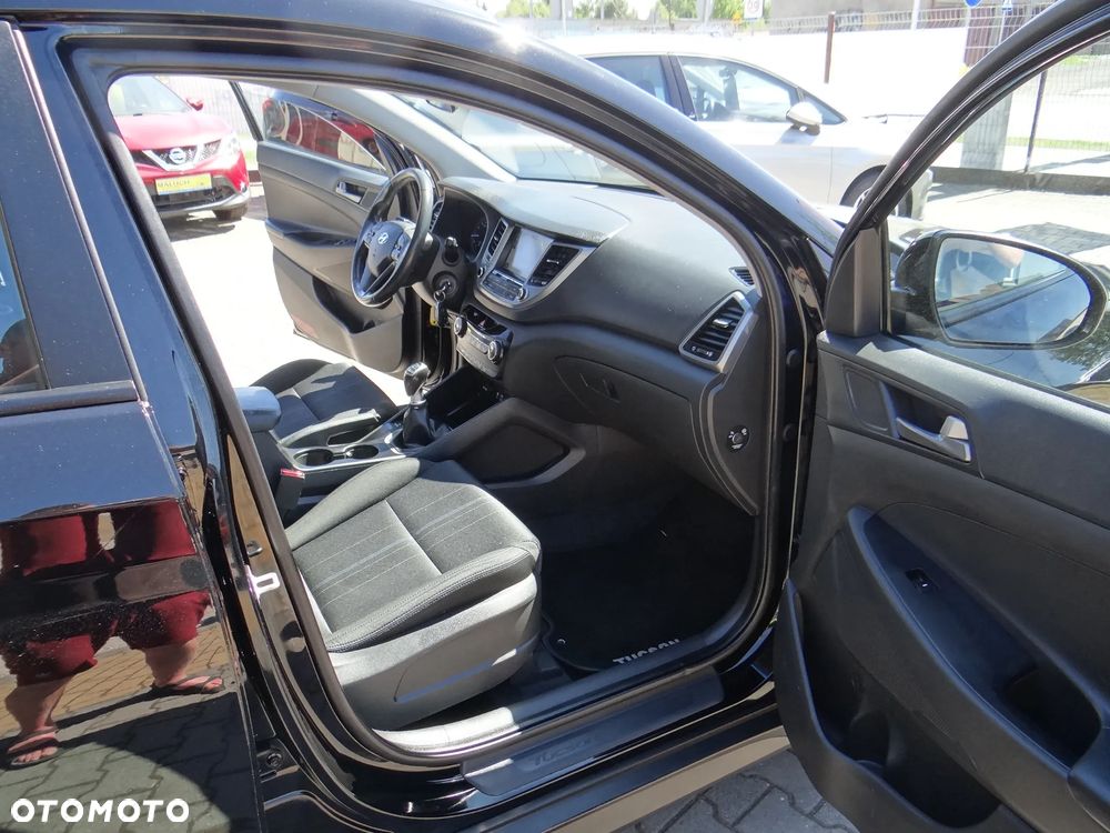 Hyundai Tucson 1.6 GDi Comfort 2WD - 17
