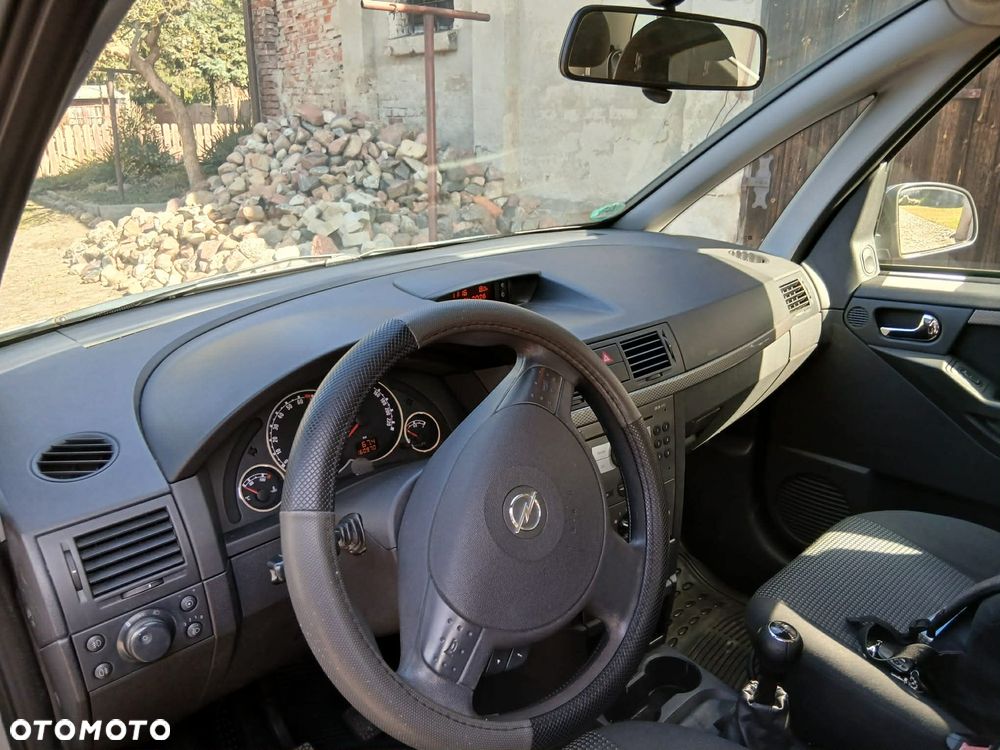 Opel Meriva 1.4 Essentia - 11