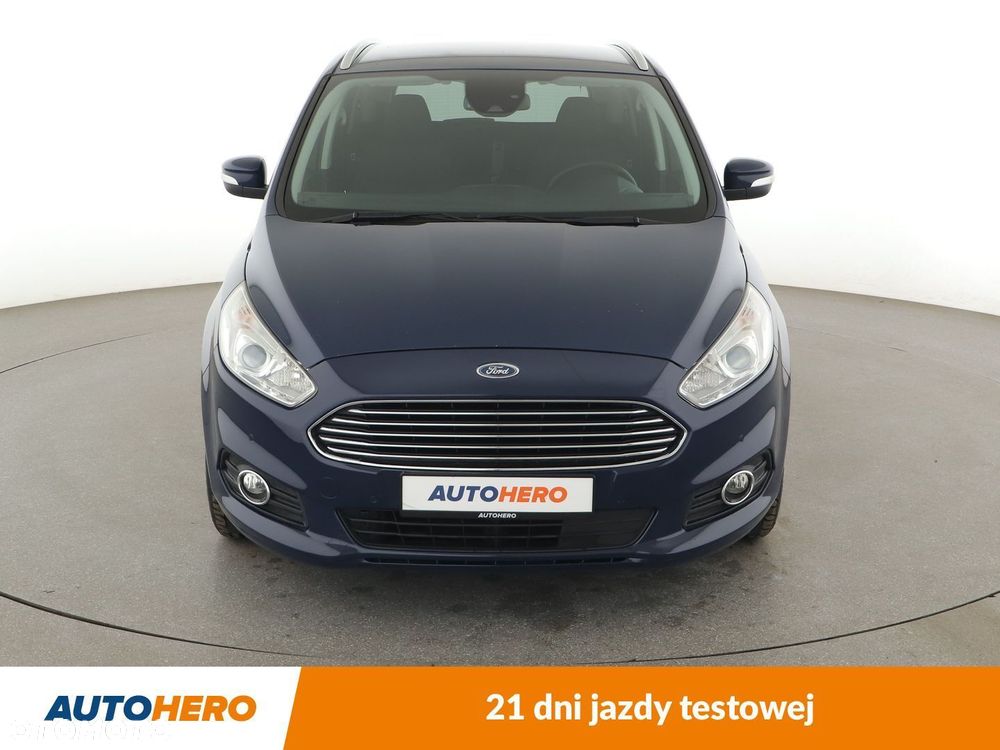 Ford S-Max - 9