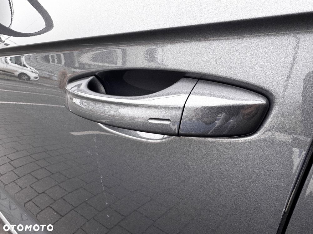 Volkswagen T-Roc 2.0 TDI SCR Style DSG - 19