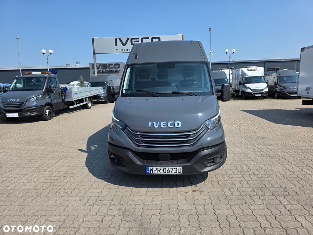Iveco 35S18 Chłodnia Izoterma Furgon Maxi Izolowany Blaszak Krajowy 3l 180KM Ledy Nawigacja - 6