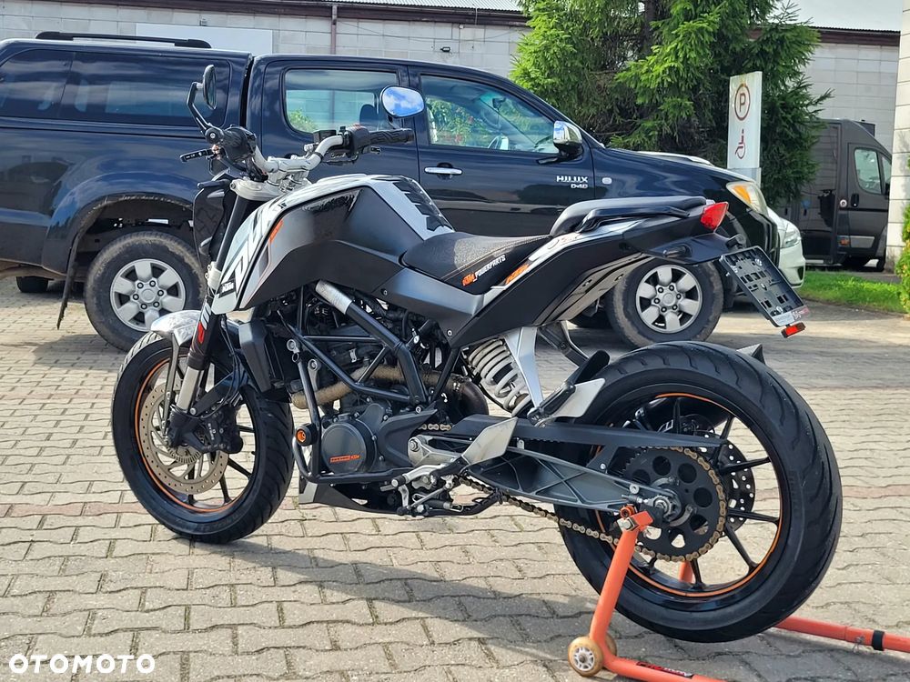 KTM Duke 125 - 14