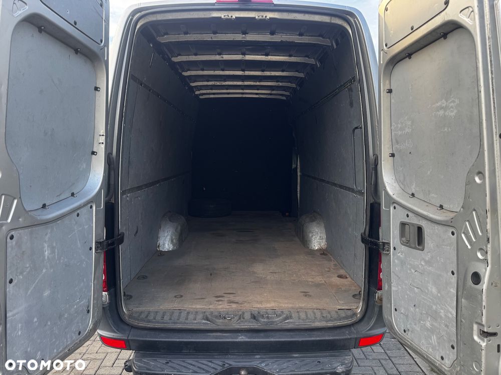 Mercedes-Benz Sprinter 319 CDI - 15