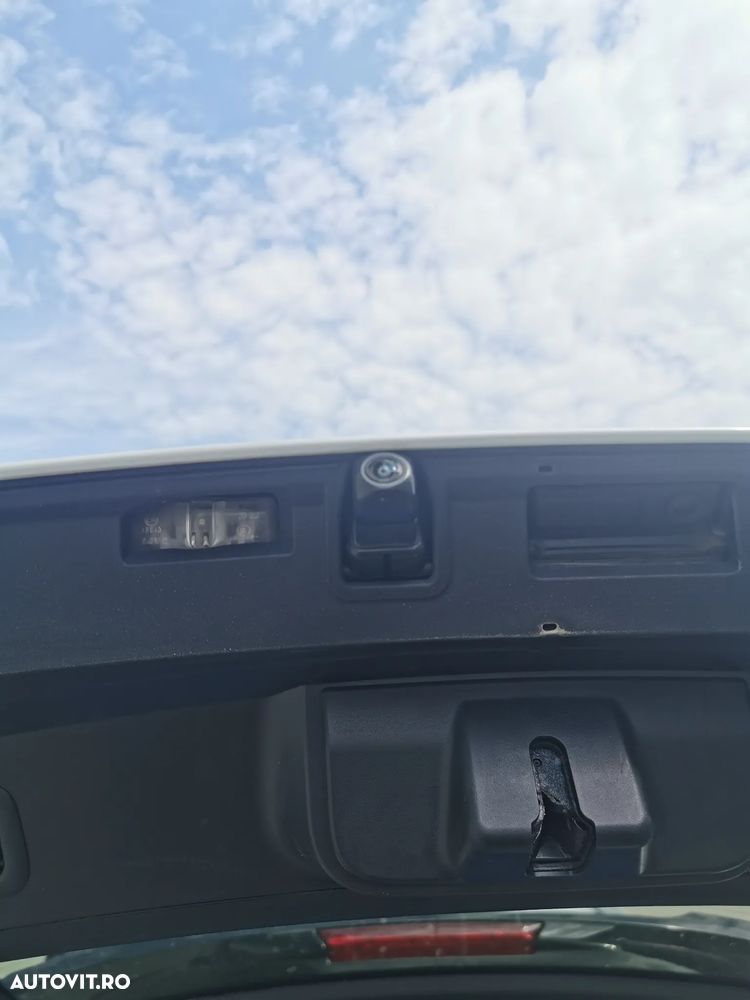 Lexus UX 250h FWD Executive - 7