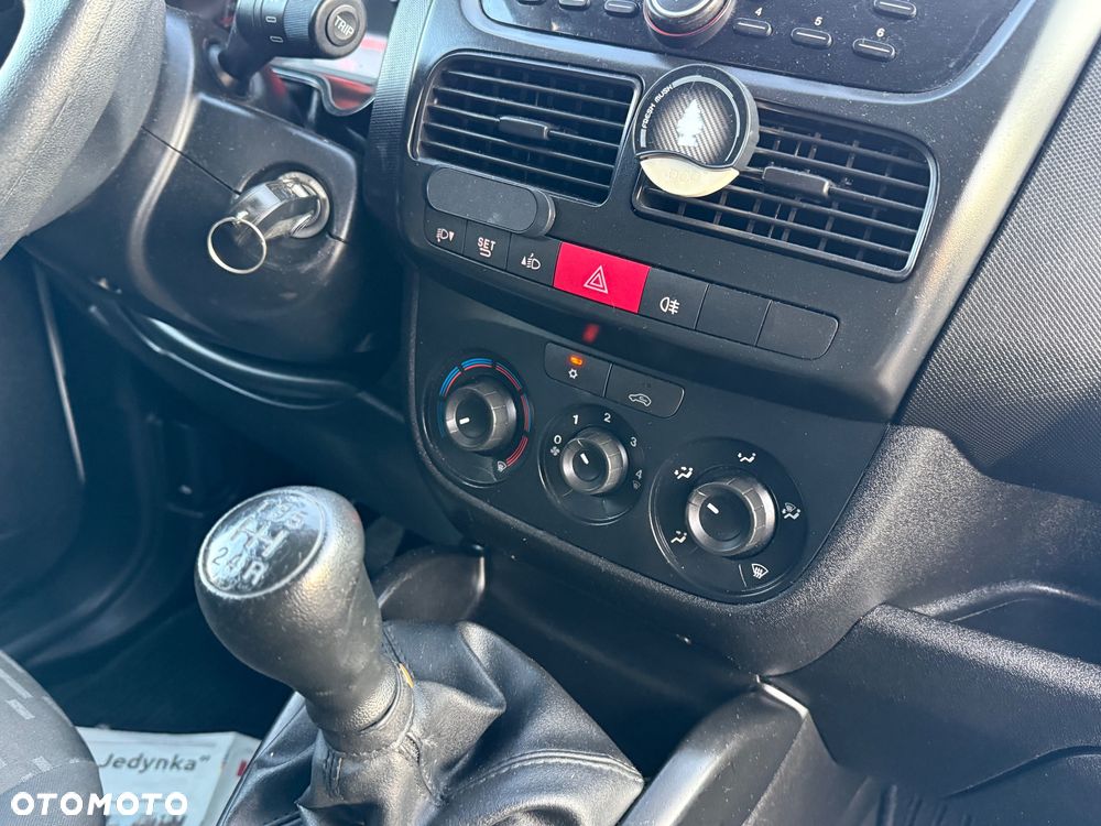 Opel COMBO 1.3 - 30