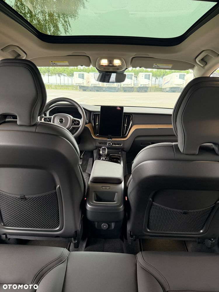 Volvo XC 60 - 10