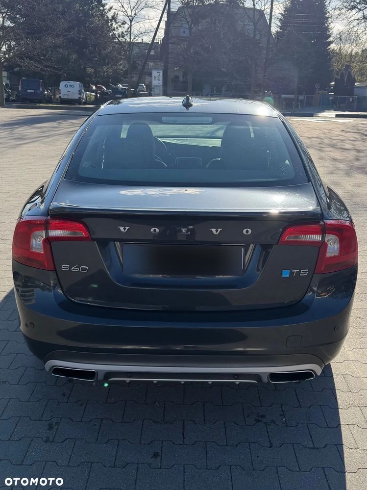 Volvo S60 2.5 T5 - 3