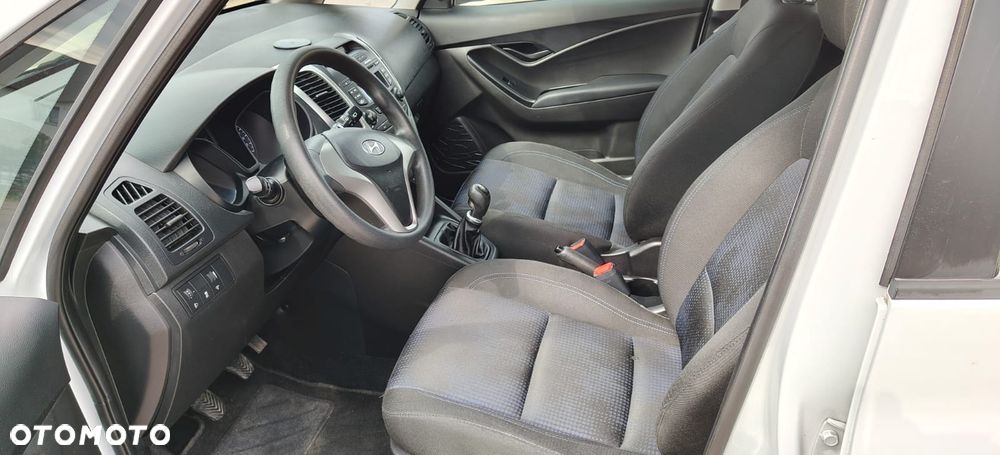 Hyundai ix20 - 10