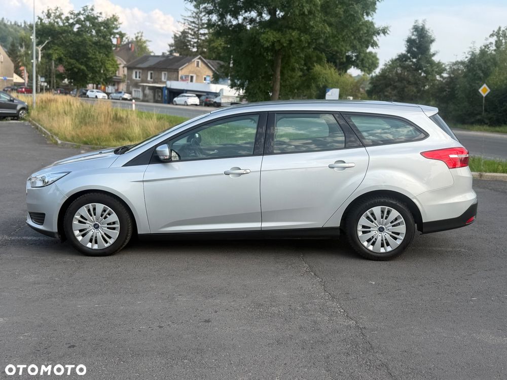 Ford Focus 1.0 EcoBoost 99g Trend - 14