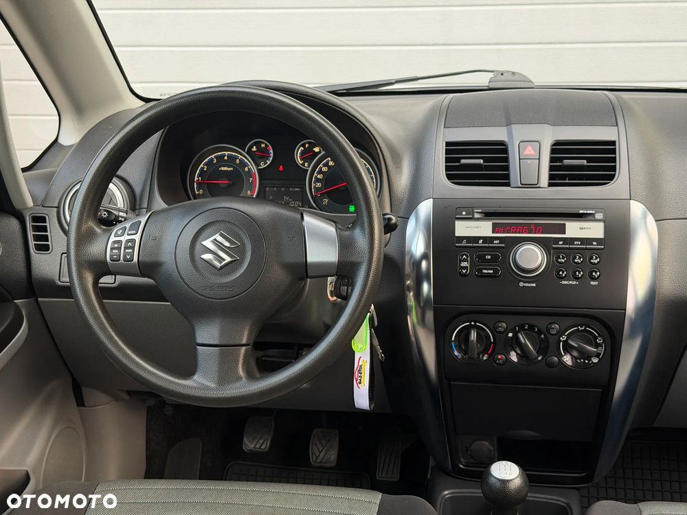 Suzuki SX4 1.6 VVT 4x4 Comfort - 21