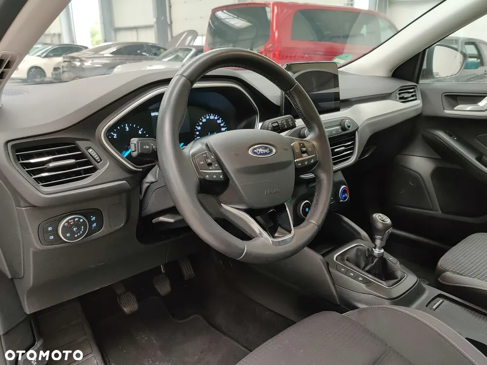 Ford Focus 2.0 EcoBlue Active Business - 4