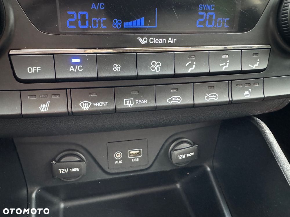 Hyundai Tucson blue 1.7 CRDi 2WD Intro Edition - 25