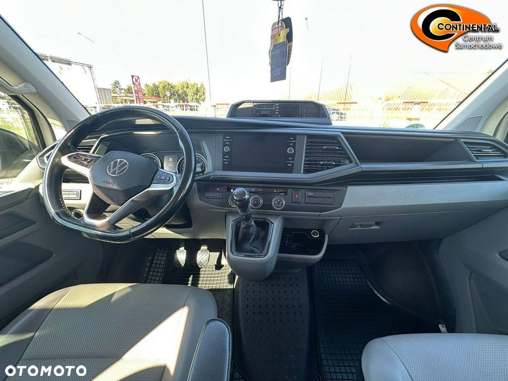 Volkswagen Transporter - 9