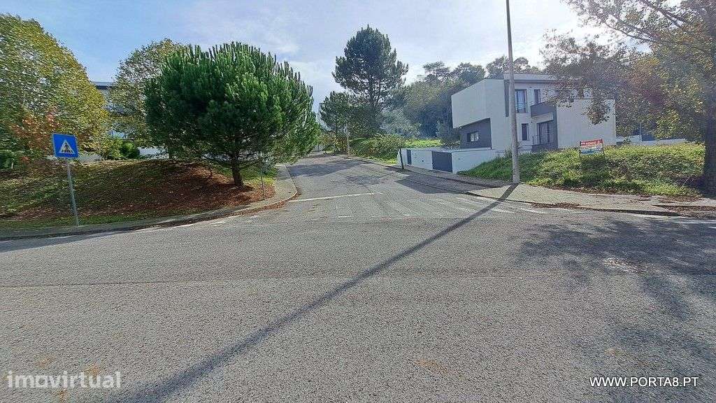 Terreno, 562 m², Leiria, Pousos, Barreira e Cortes - Grande imagem: 5/9