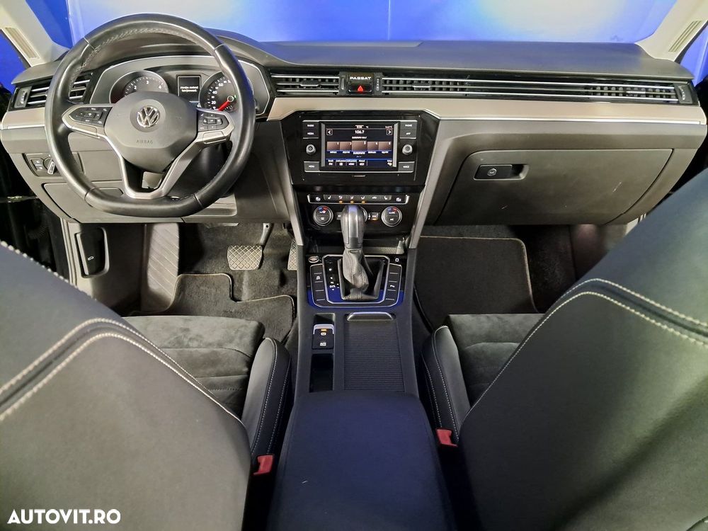 Volkswagen Passat - 14