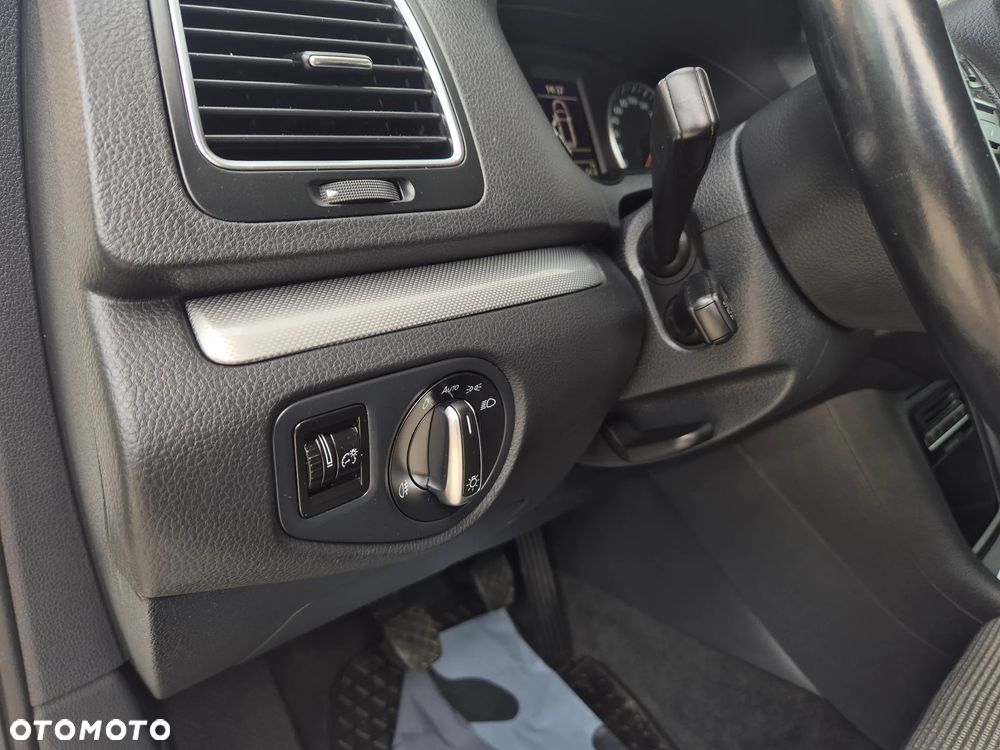 Volkswagen Sharan 2.0 TDI DPF BlueMotion Comfortline - 13