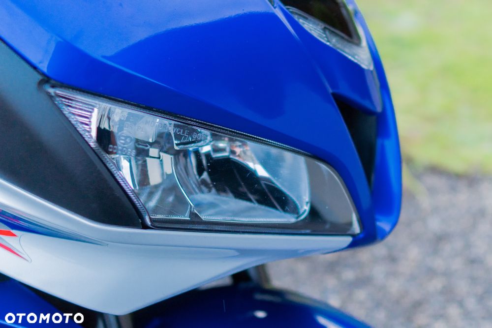 Honda CBR - 14