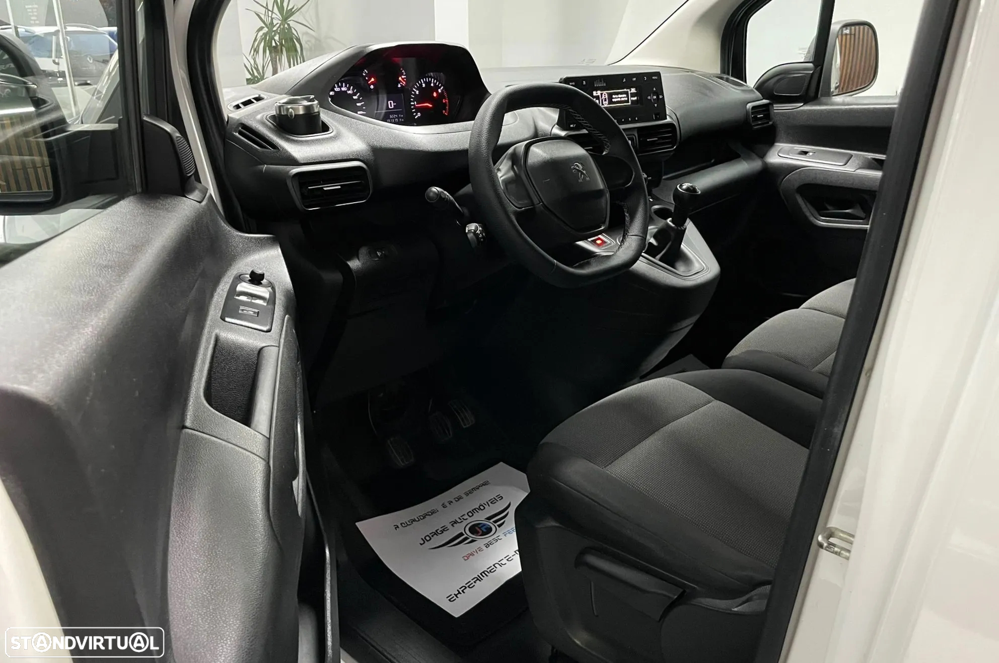 Peugeot Partner 1.6 BlueHDI L1 Pro 3L - 27