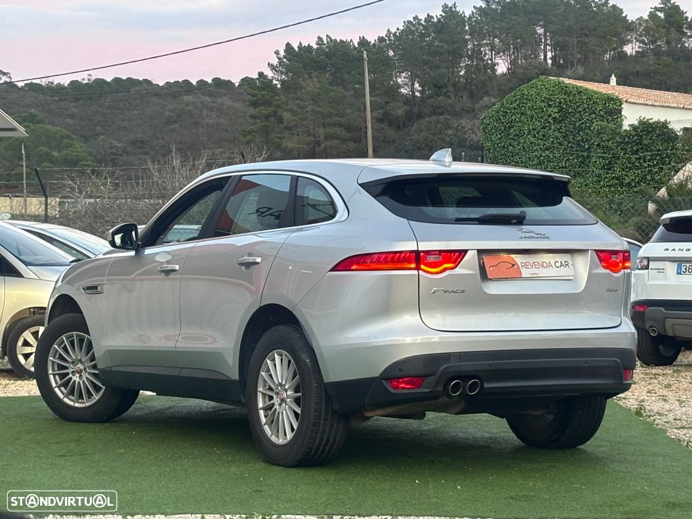 Jaguar F-Pace 2.0 i4D Prestige AWD Aut. - 2