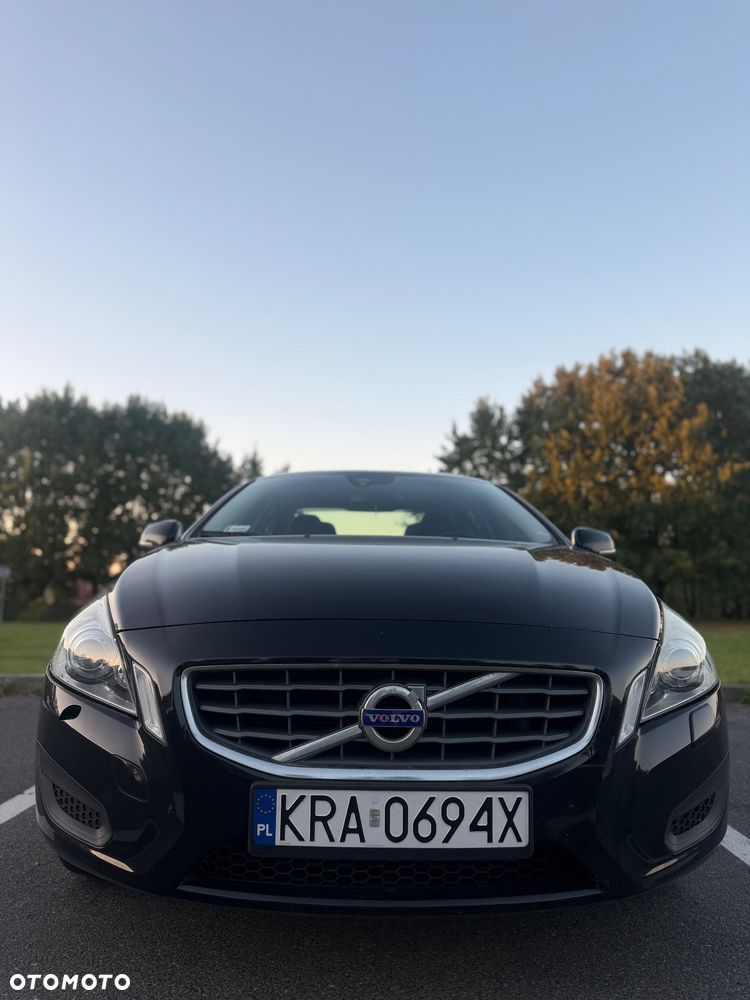 Volvo S60 T4 Momentum - 4