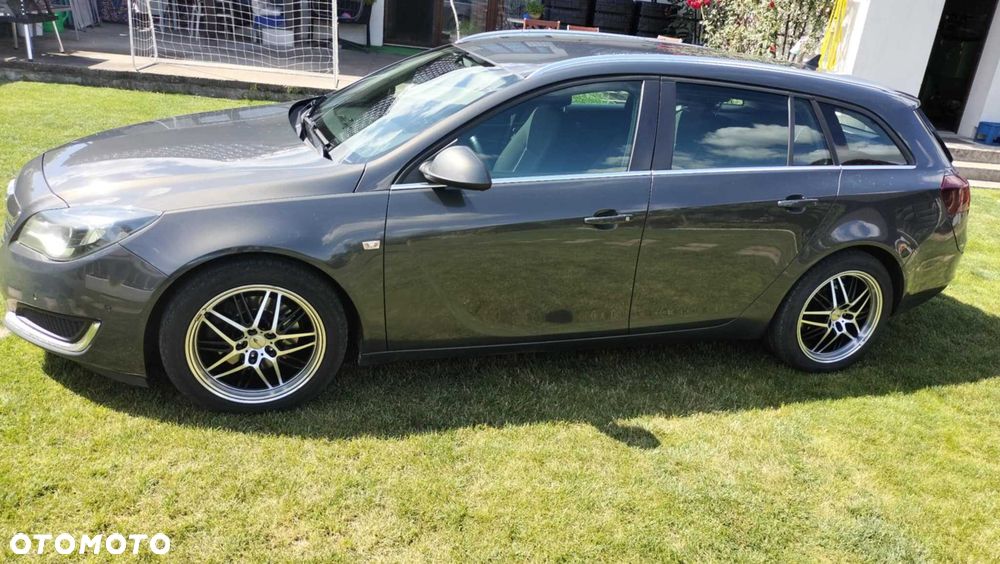 Opel Insignia - 4
