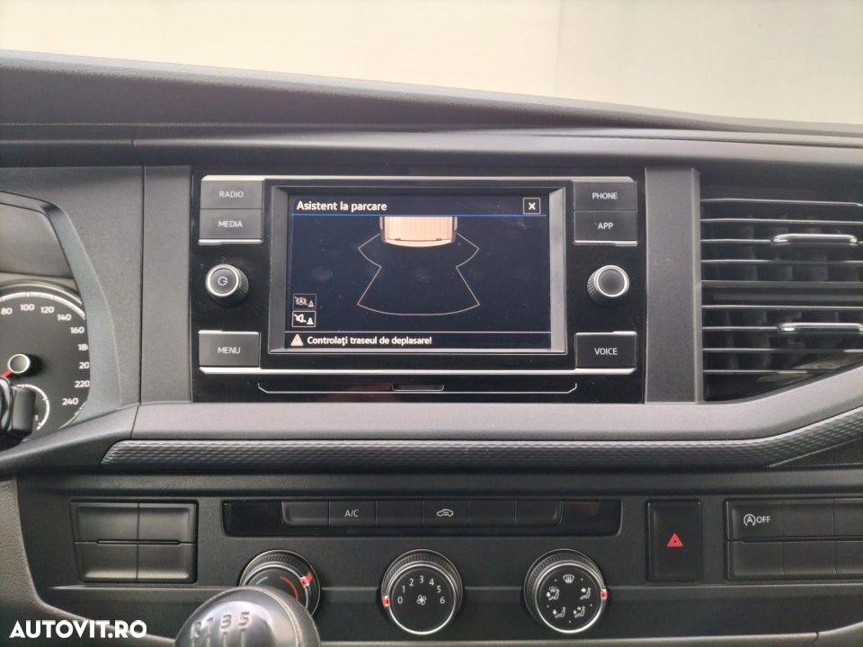 Volkswagen Transporter - 14