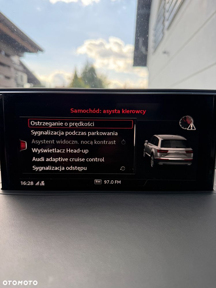 Audi SQ7 - 16