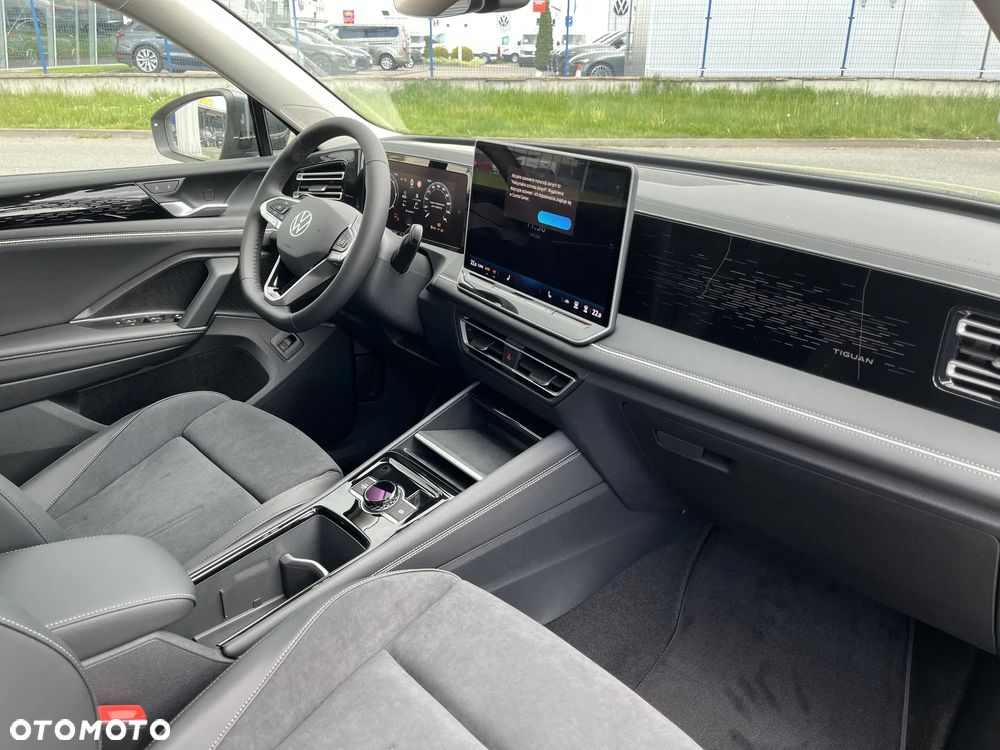 Volkswagen Tiguan 2.0 TDI Elegance DSG - 22