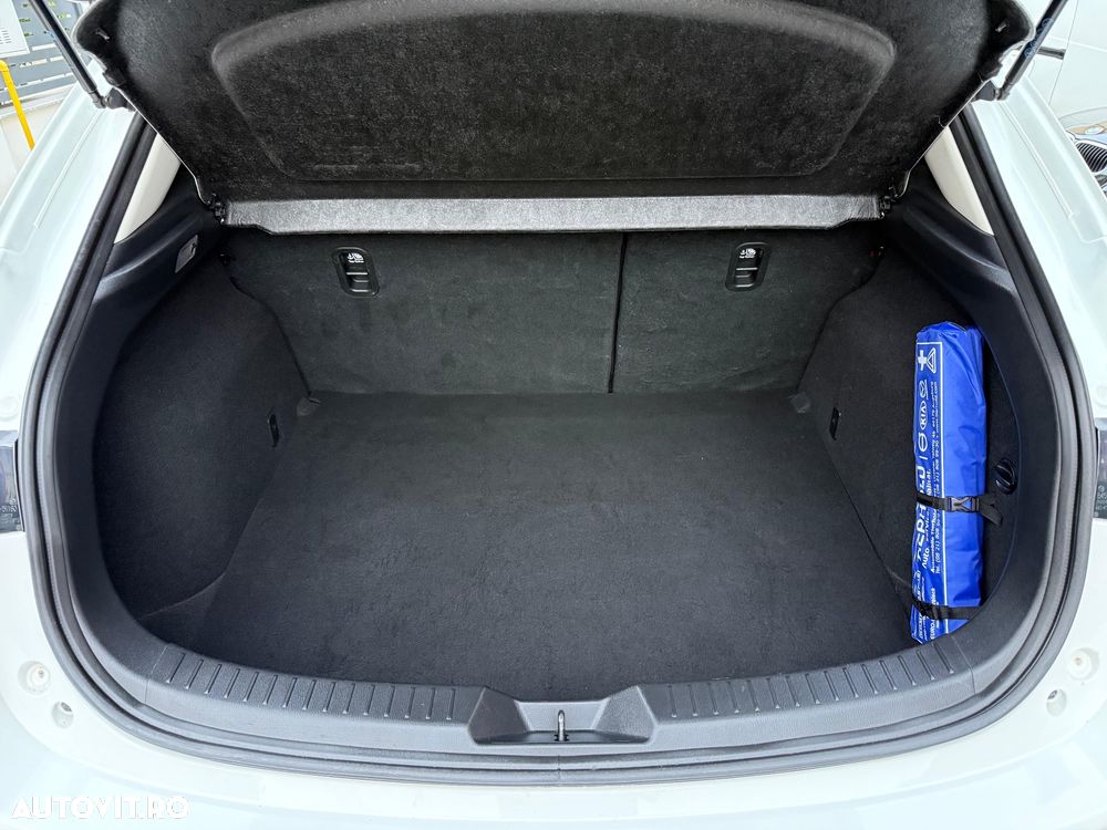 Mazda 3 SKYACTIV-G 120 Center-Line - 35