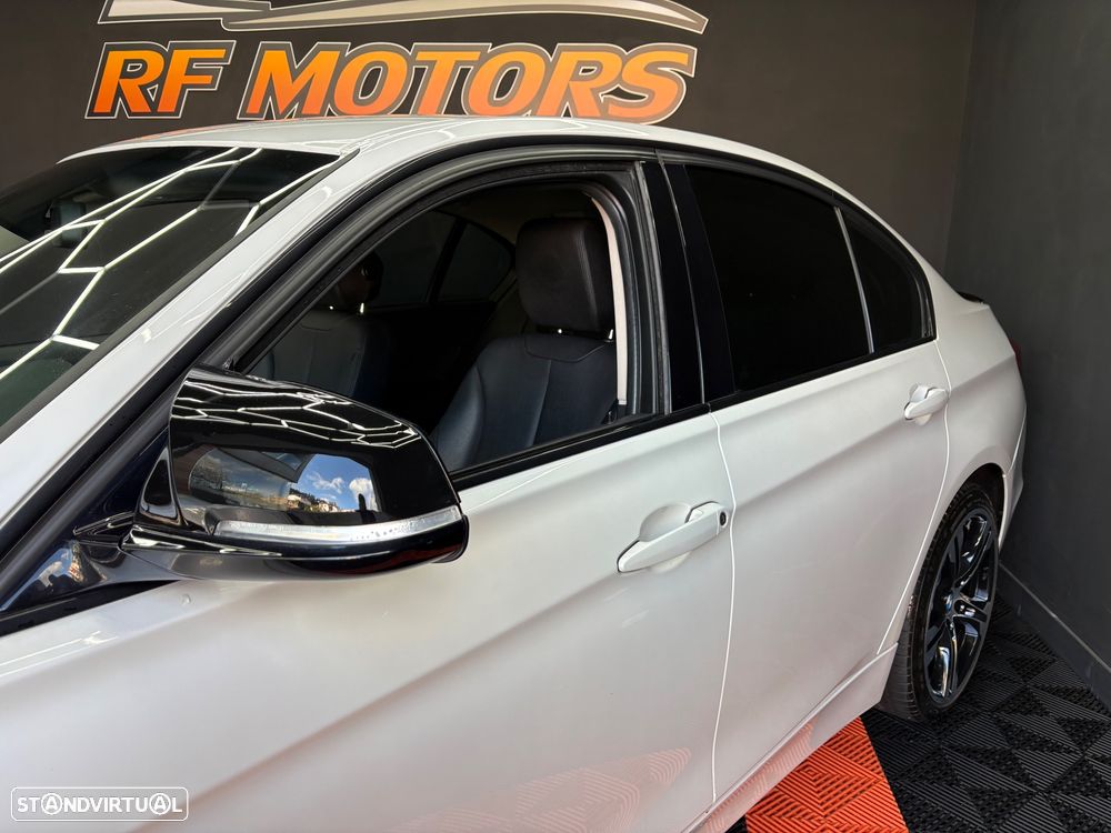 BMW 320 d Efficient Dynamic Edition Modern Line - 19