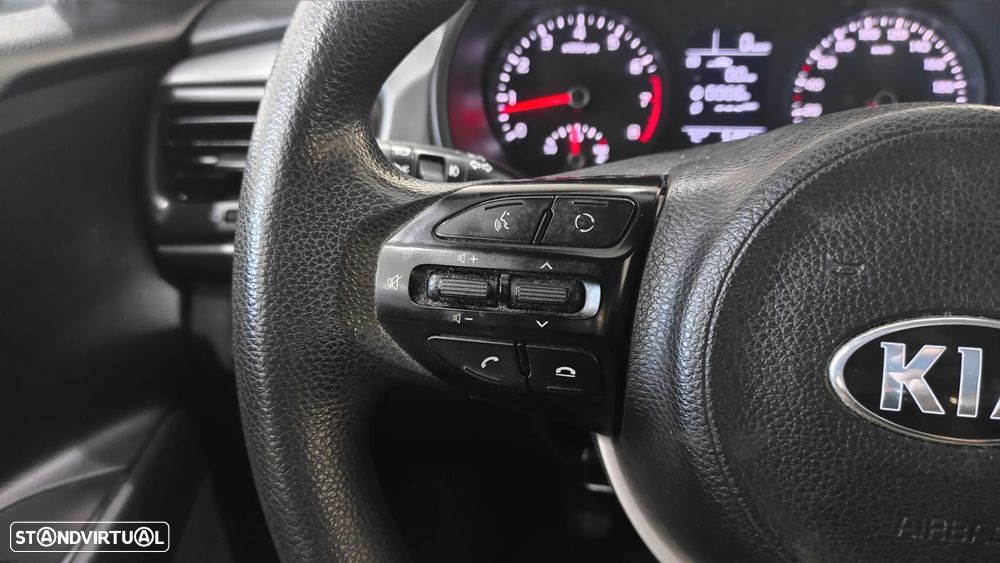 Kia Rio 1.2 CVVT Urban - 36