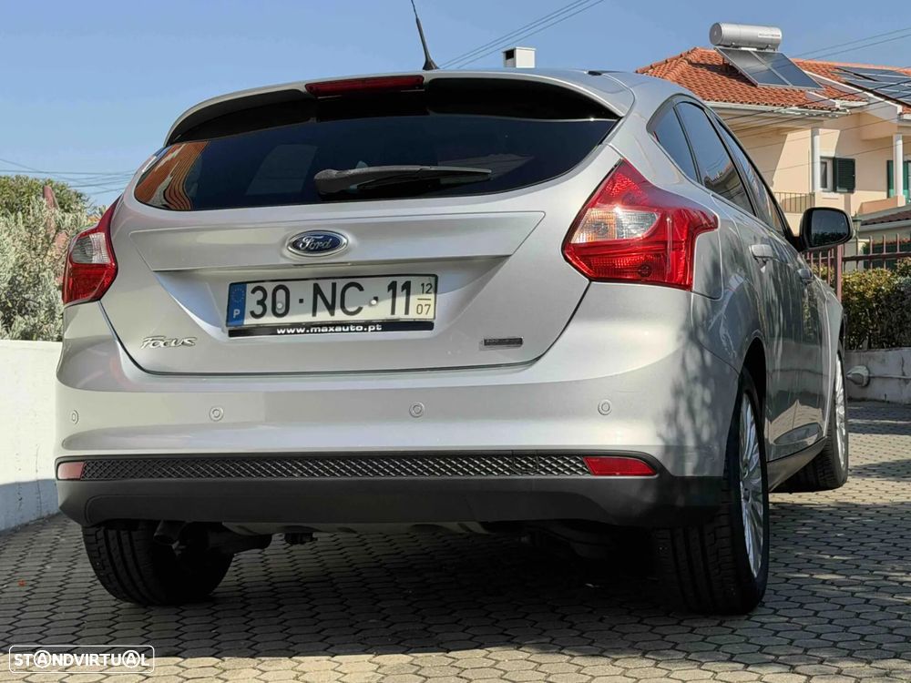 Ford Focus 1.0 SCTi Trend - 24