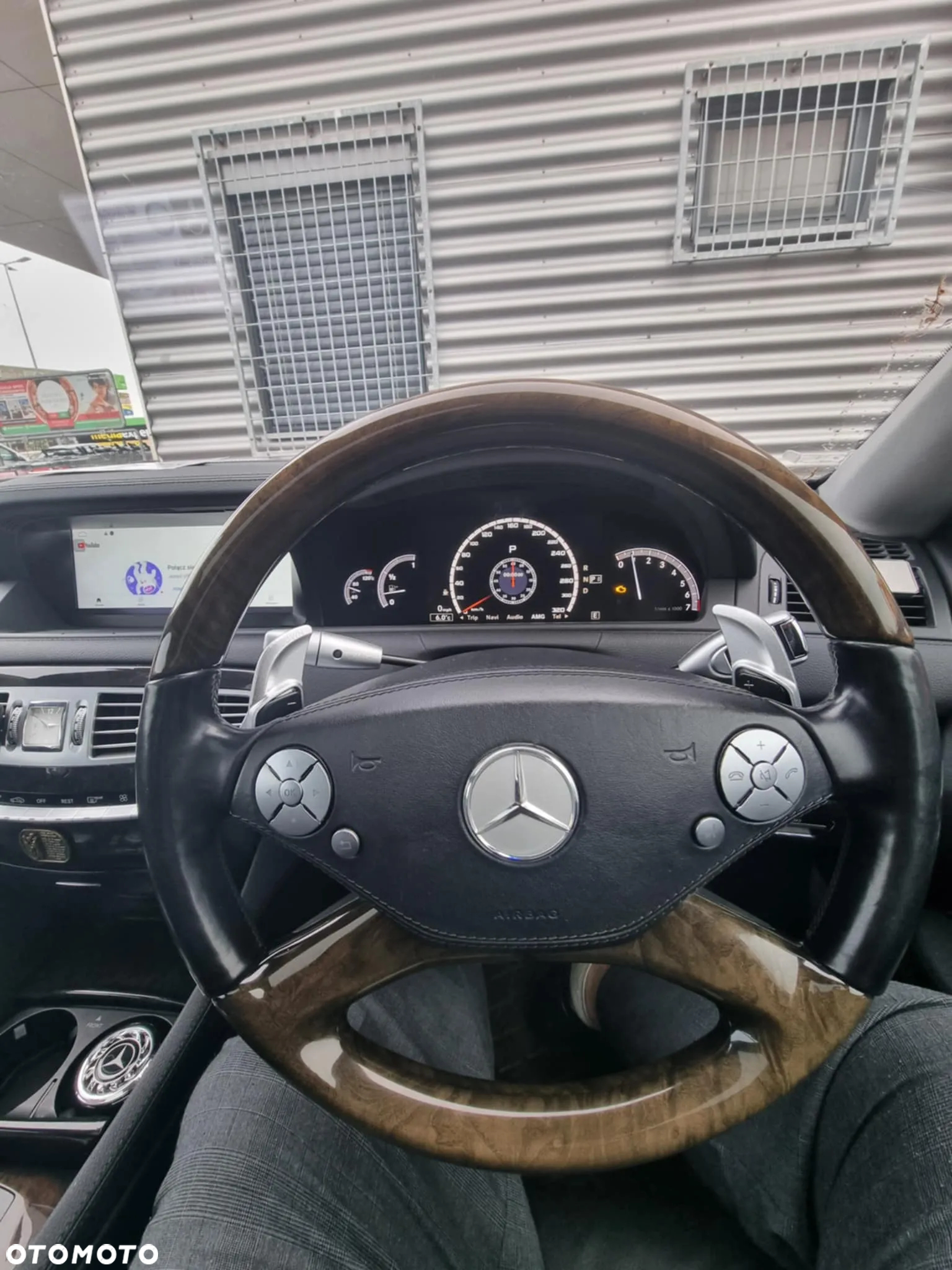 Mercedes-Benz CL 500 (BlueEFFICIENCY) 7G-TRONIC Grand Edition - 10