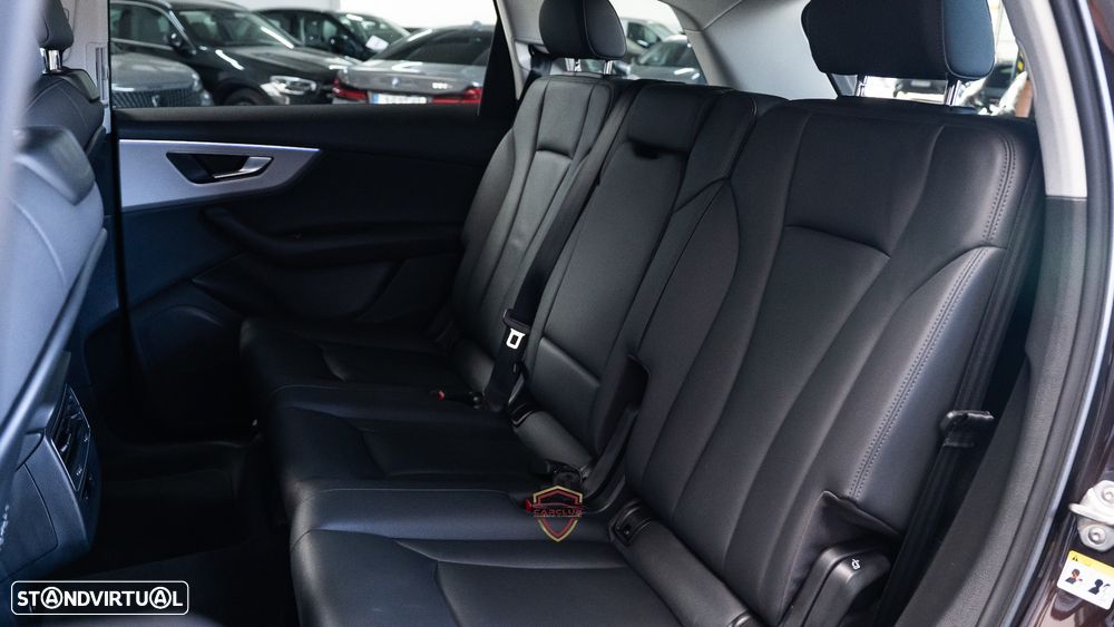 Audi Q7 55 TFSIe quattro Tiptronic - 49