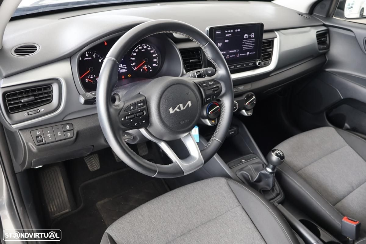 Kia Stonic 1.2 Dynamic - 2