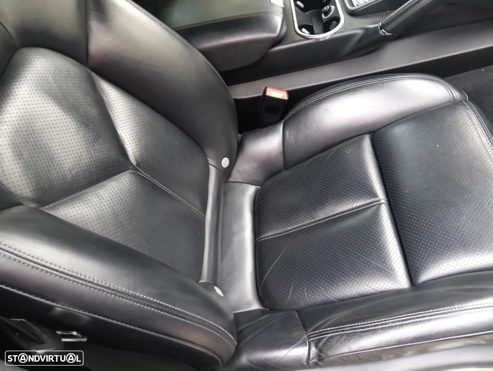 Porsche Cayenne Tiptronic - 7