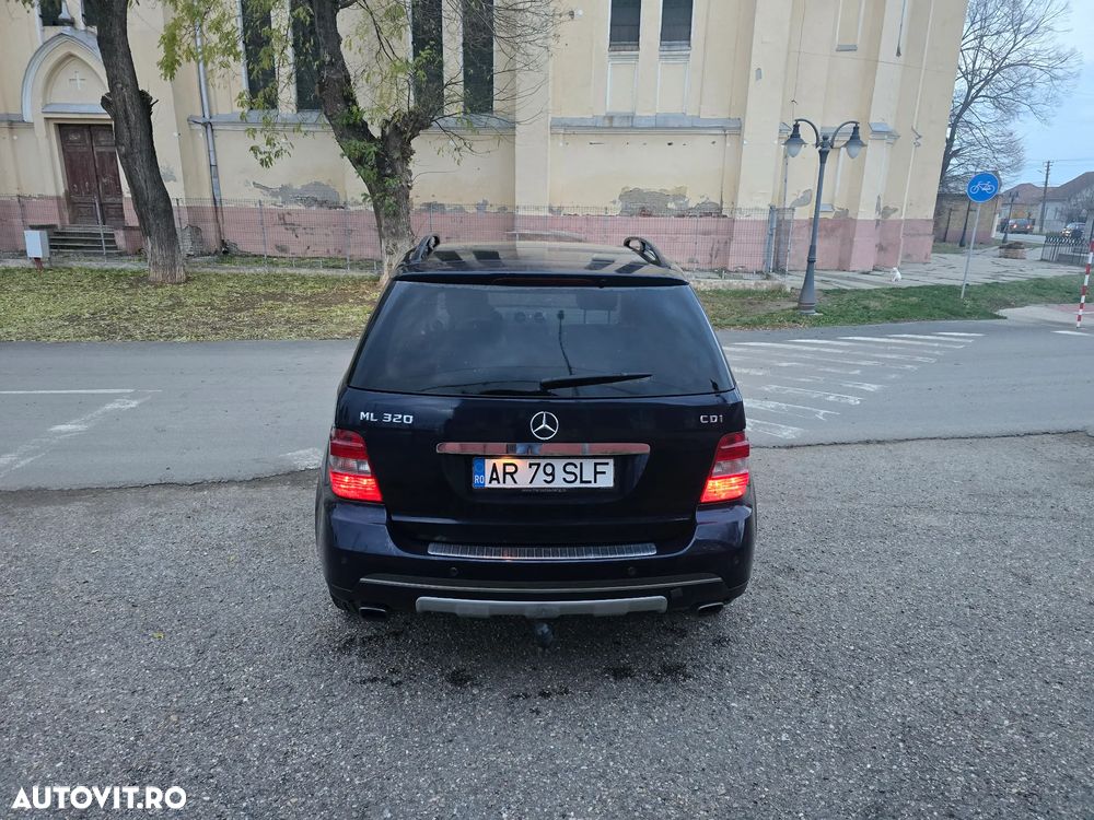 Mercedes-Benz ML 320 CDI Aut - 10