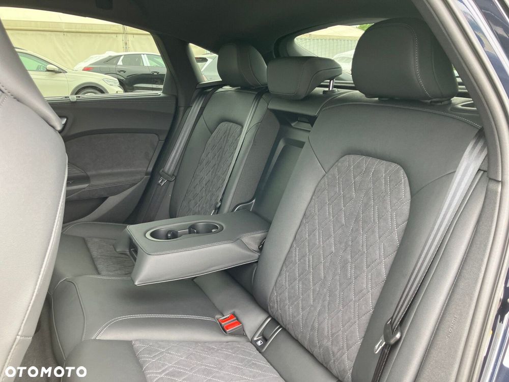Audi A5 Limousine - 12
