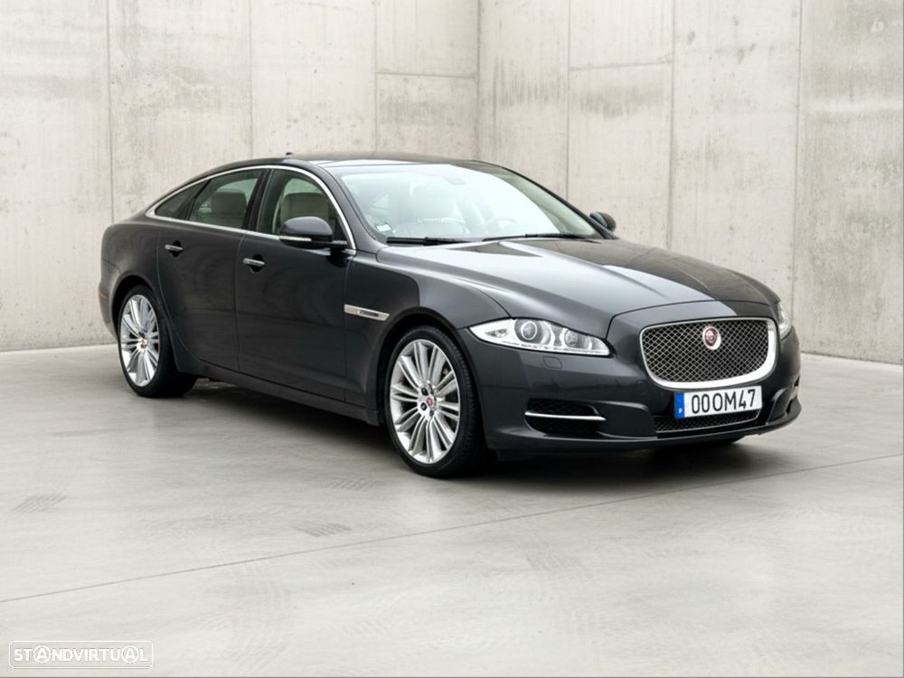 Jaguar XJ 3.0 D V6 Premium Luxury - 3