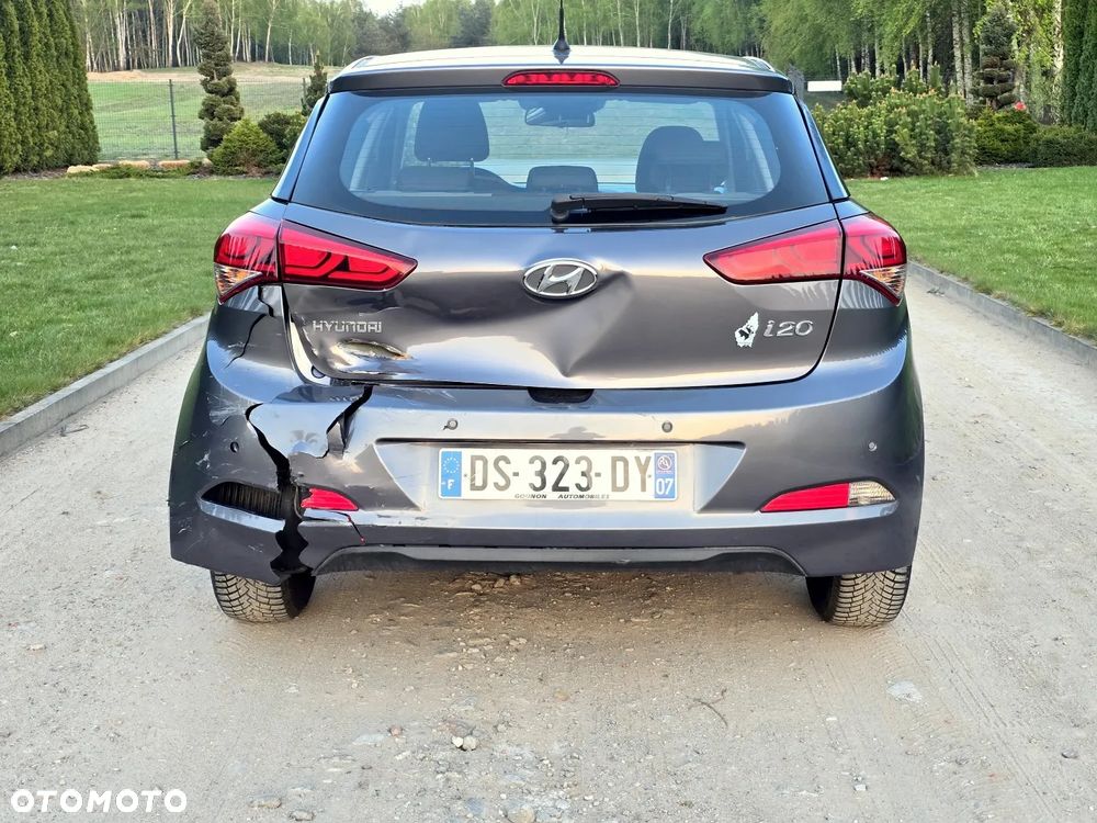 Hyundai i20 1.1 CRDi Passion - 4