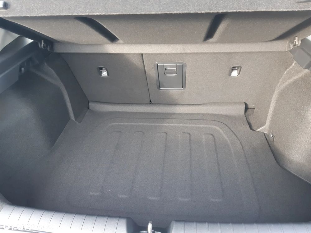 Kia K4 1.6 T-GDI M - 6