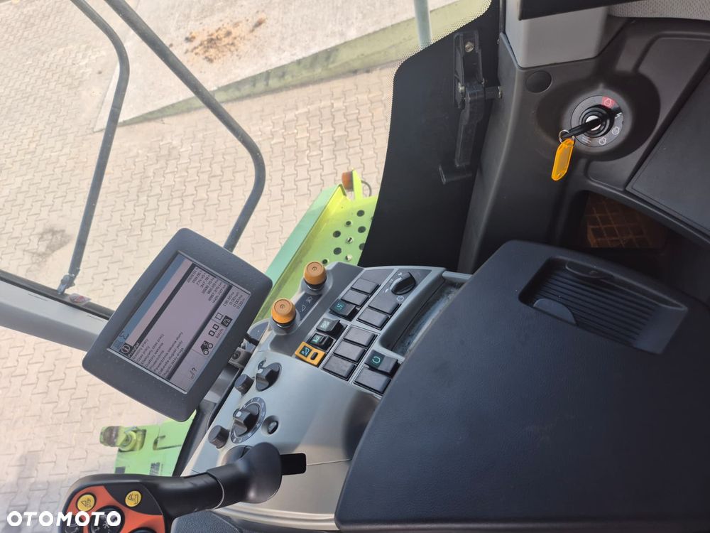 Claas Claas Lexion 670 z hederem Claas Vario 930 pierwszy właściciel - 19