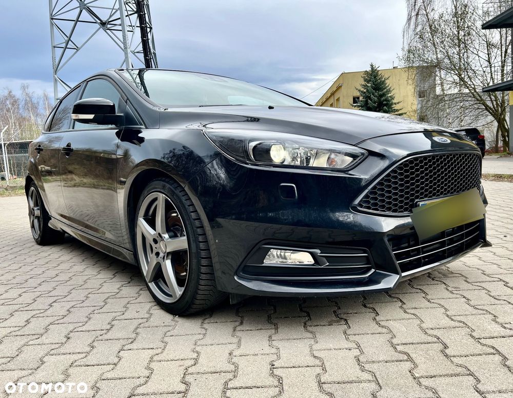 Ford Focus 2.0 TDCi ST-2 PowerShift - 1