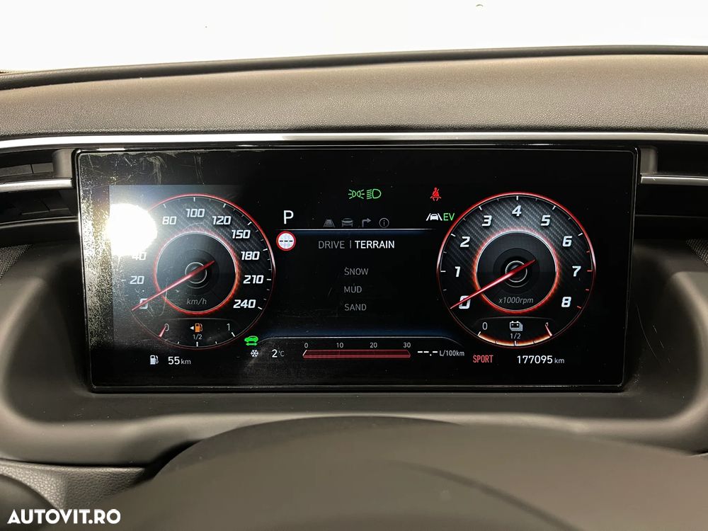 Hyundai Tucson PHEV 1.6 l 265 CP 4WD 6AT Luxury - 35