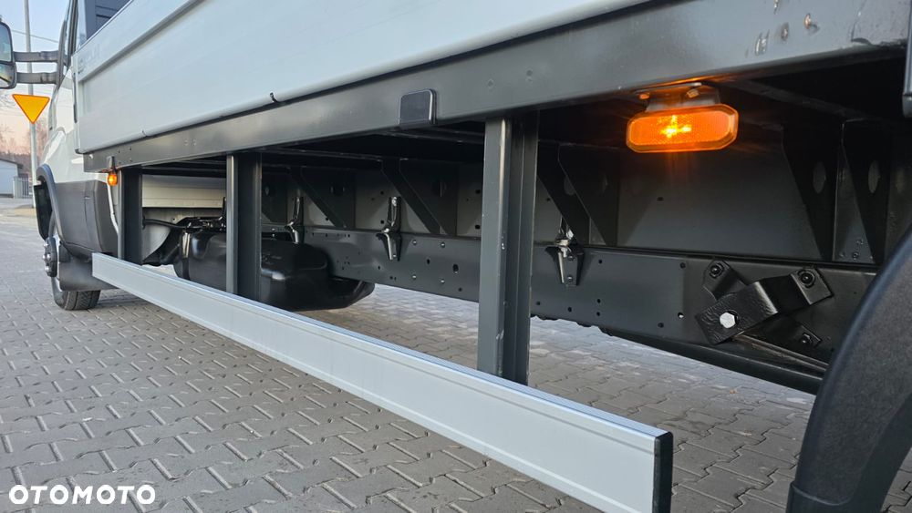 Iveco ❗️❗️DAILY 3.0 180KM MAXI 50C18 JAK NOWY ❗️❗️NOWY MODEL / SKRZYNIA OTWARTA SCATOLINI / 3500KG HAK / PIERWSZY WŁASCICIEL / NAVI / KAMERA COFANIA / FULL LED / TEMPOMAT AKTYWNY / BLIŹNIAKI / BURTY ALUMINIOWE / WERSJA WZMOCNIONA / FULL OPCJA / SERWIS ASO / SALON POLSKA / 35C15 50C15 35C18❗❗ JAK Z SALONU - NOWY -❗❗ - 23