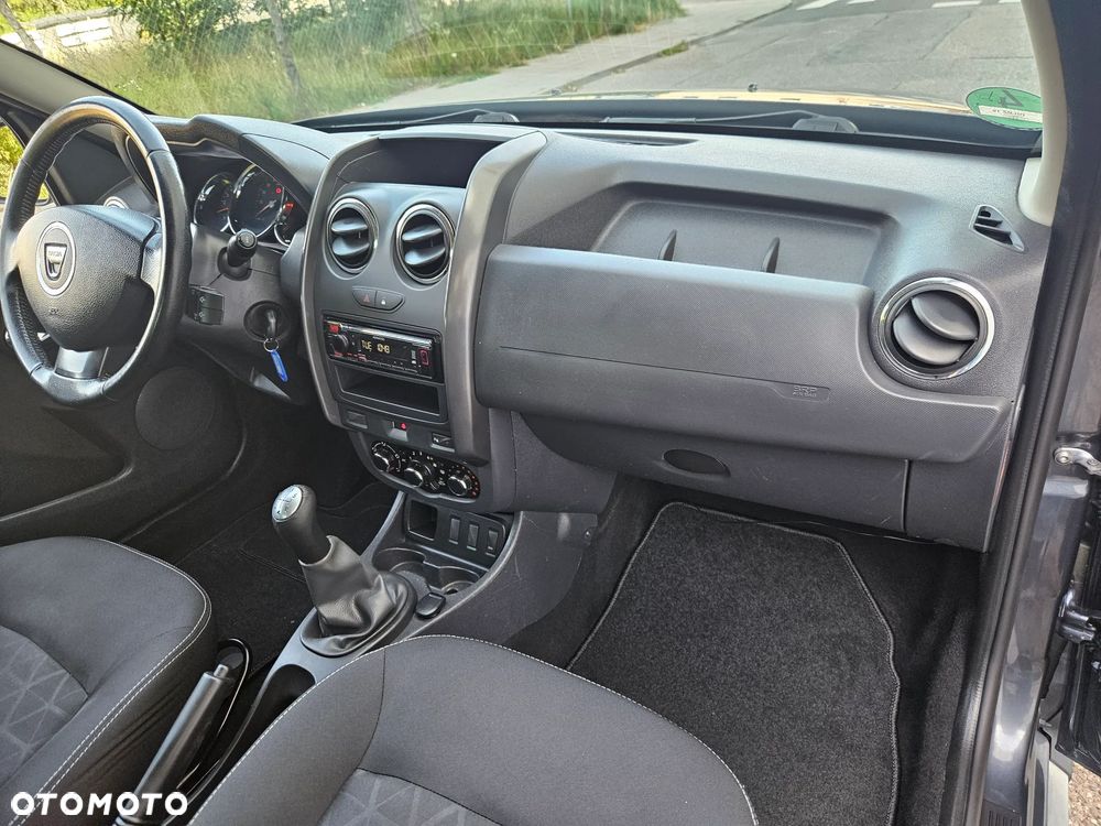 Dacia Duster 1.6 16V 105 4x2 Essentiel - 19