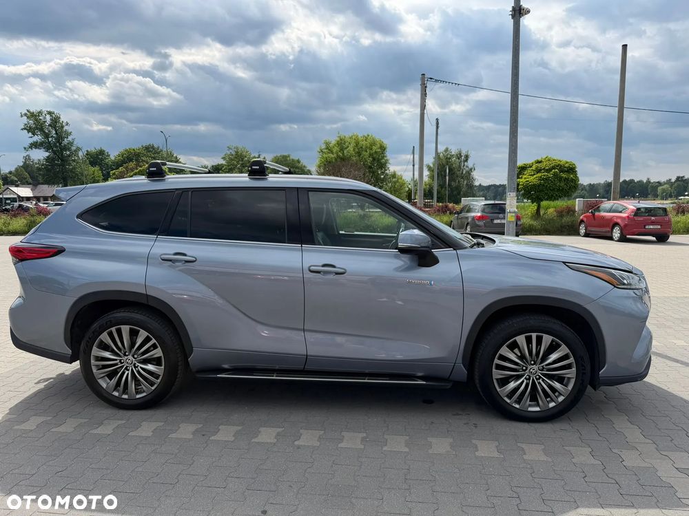 Toyota Highlander 2.5 Hybrid Executive - 3